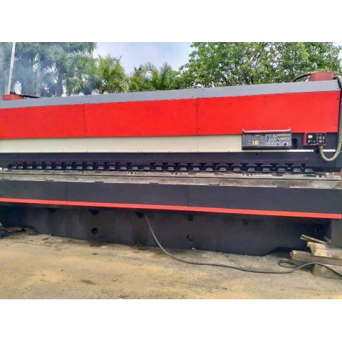 Máy cắt thủy lực Amada H-6016